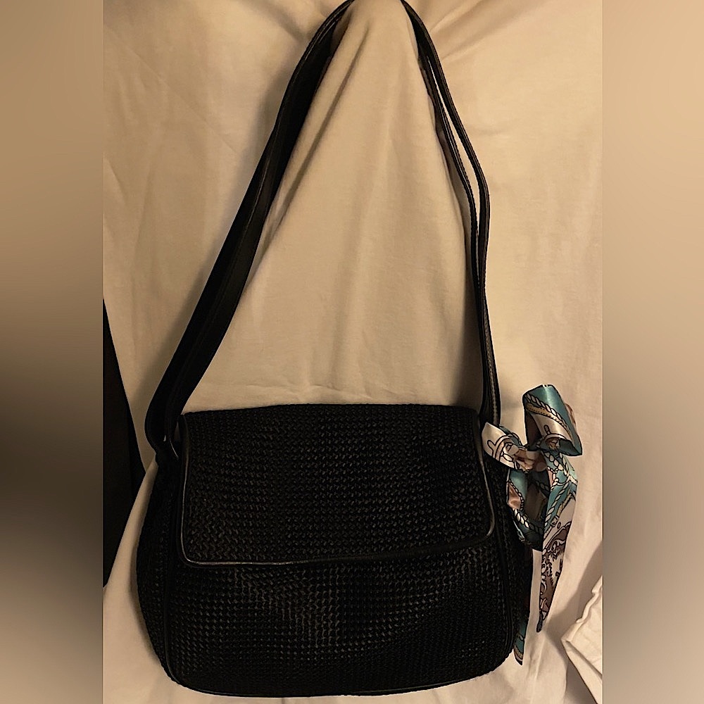 NWOT CeeKlein Woven Shoulder Bag